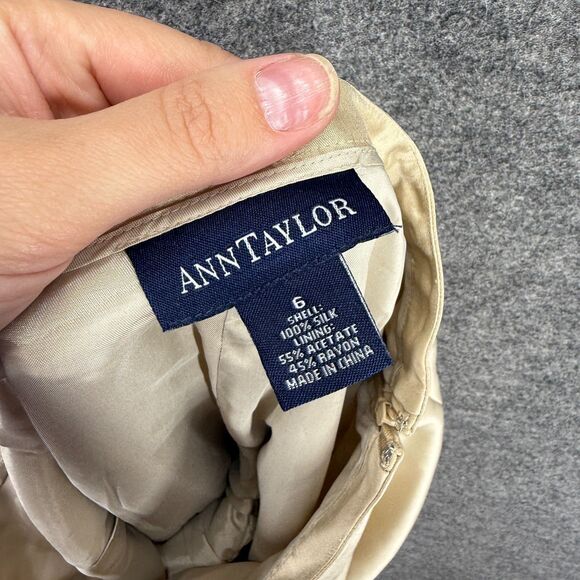 Ann Taylor Dress Pants Women 6 Beige Pleated High Rise Silk Lined Zipper Casual - Picture 6 of 7